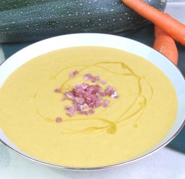 Crema de calabacín y patata ahumada (también de calabacín o de hongos)